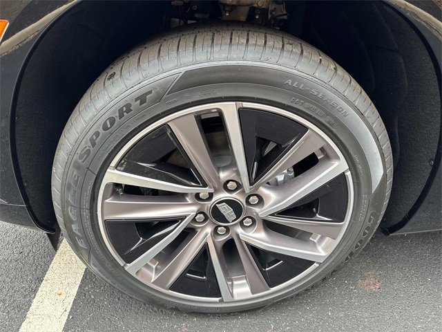 New 2026 Cadillac Vistiq Sport w/ LPO, Floor Liner Package image 10