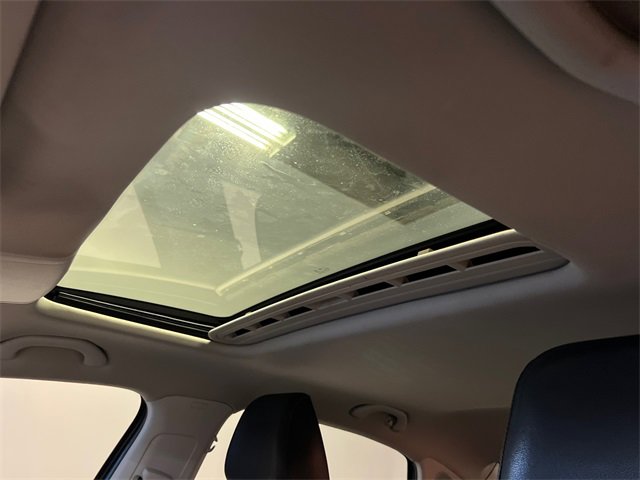 Used 2021 Volkswagen Passat 2.0T SE image 26