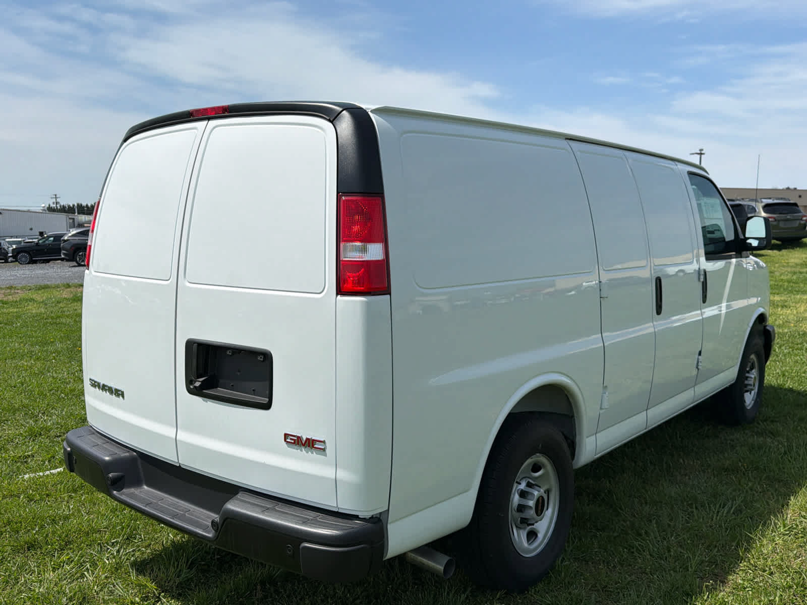 New 2025 GMC Savana 2500 w/ Driver Convenience Package RWD image 3