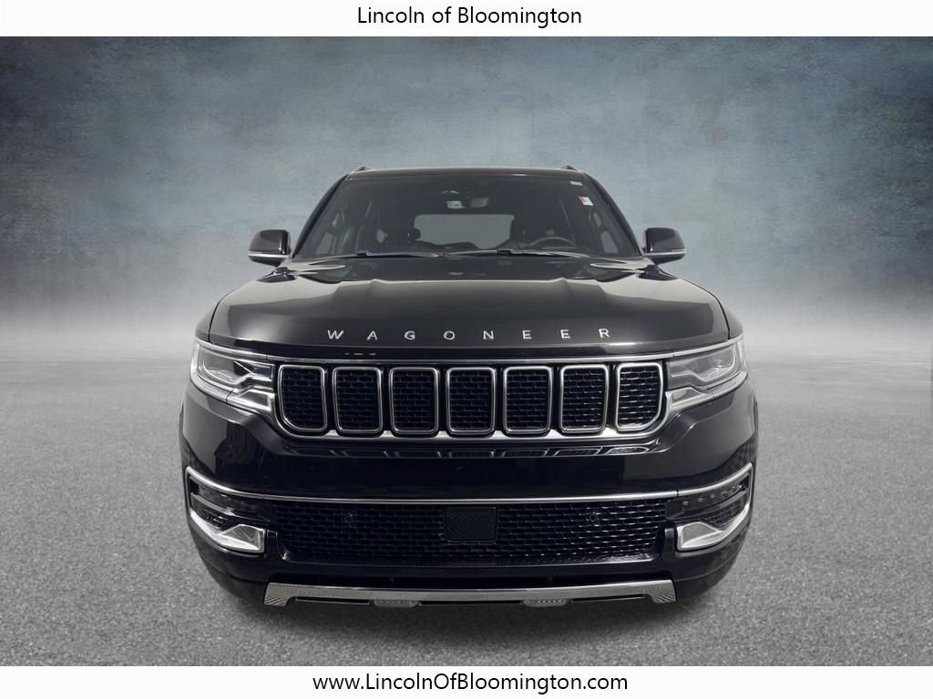 Used 2023 Jeep Wagoneer Series III w/ Preferred Equipment Group AWD/4WD image 9