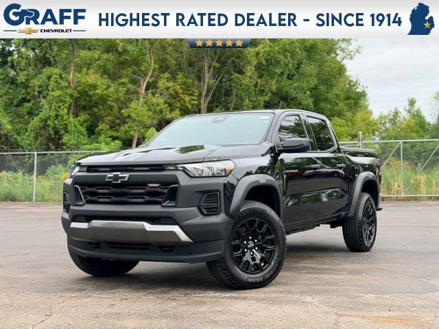 Used 2023 Chevrolet Colorado Trail Boss w/ Advanced Trailering Package AWD/4WD image 1