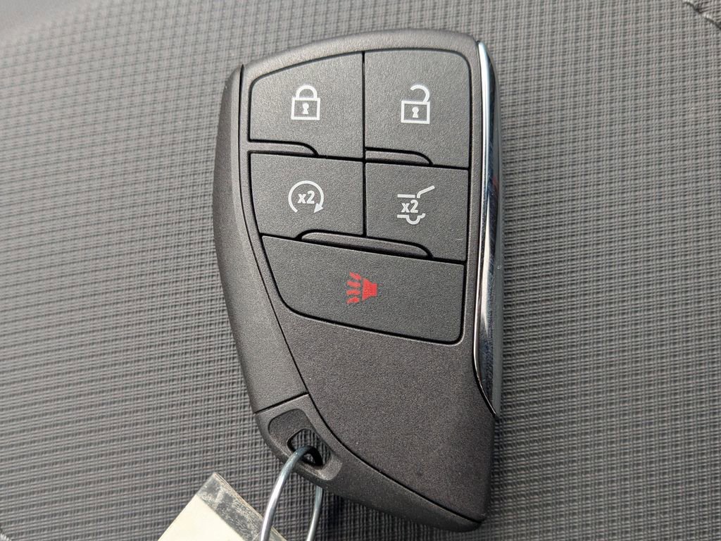 New 2026 Chevrolet Equinox EV RS image 30