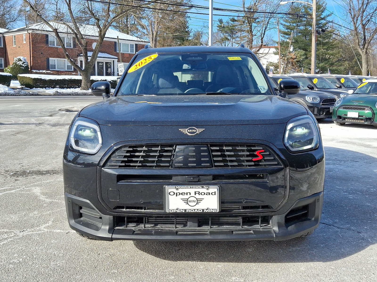 Used 2025 MINI Cooper Countryman S w/ Comfort Package Max AWD/4WD image 2