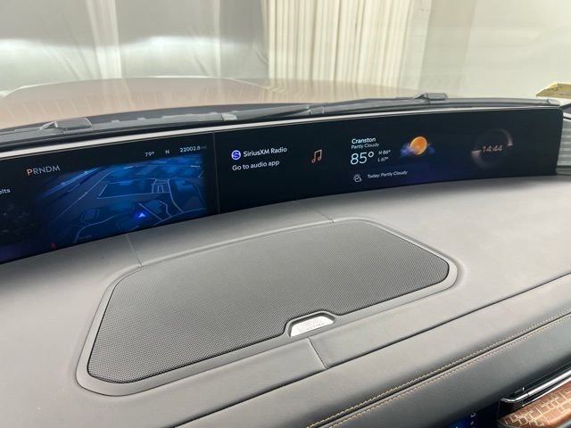Certified 2025 Lincoln Navigator Black Label AWD/4WD image 22