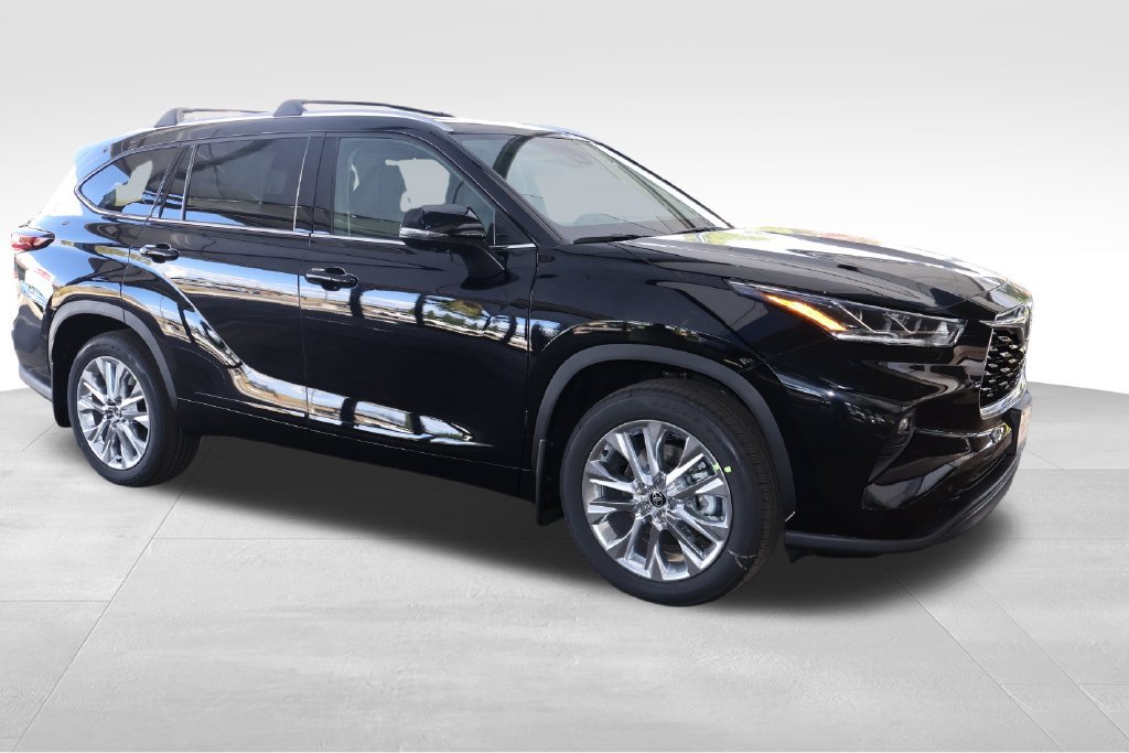 New 2026 Toyota Highlander Limited AWD/4WD image 21