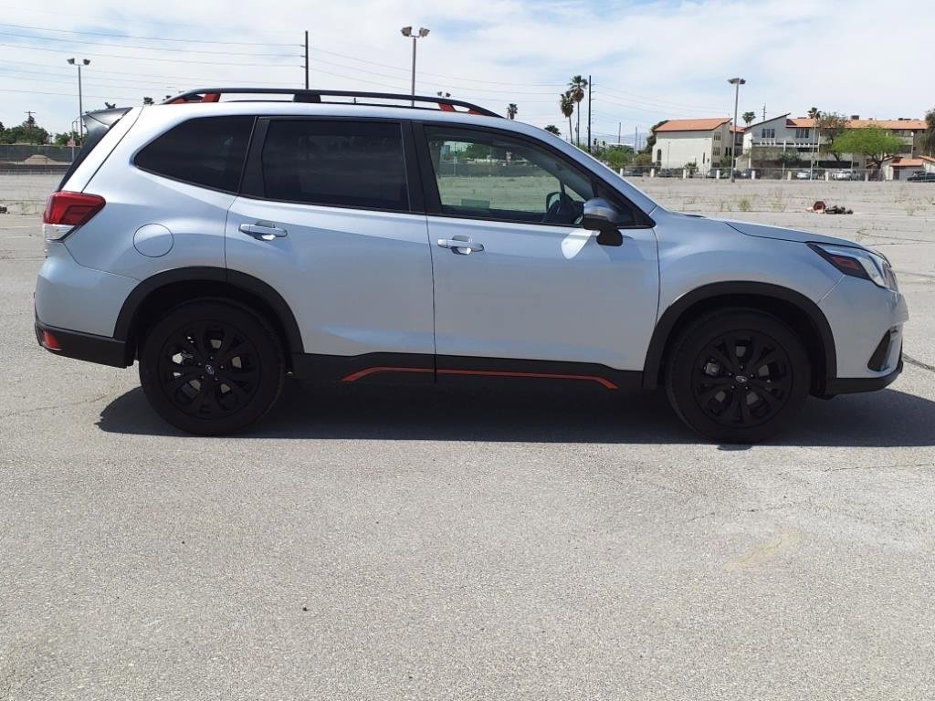 Used 2024 Subaru Forester Sport image 4