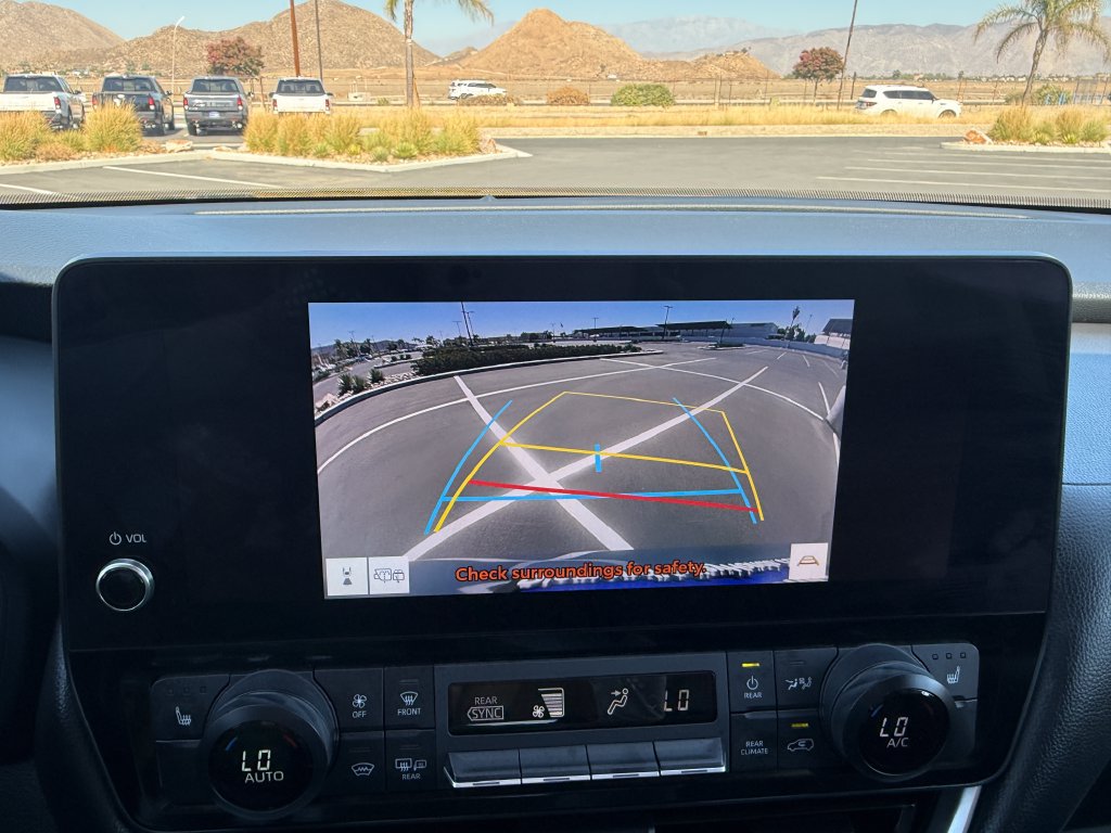 Used 2025 Toyota Grand Highlander FWD image 29