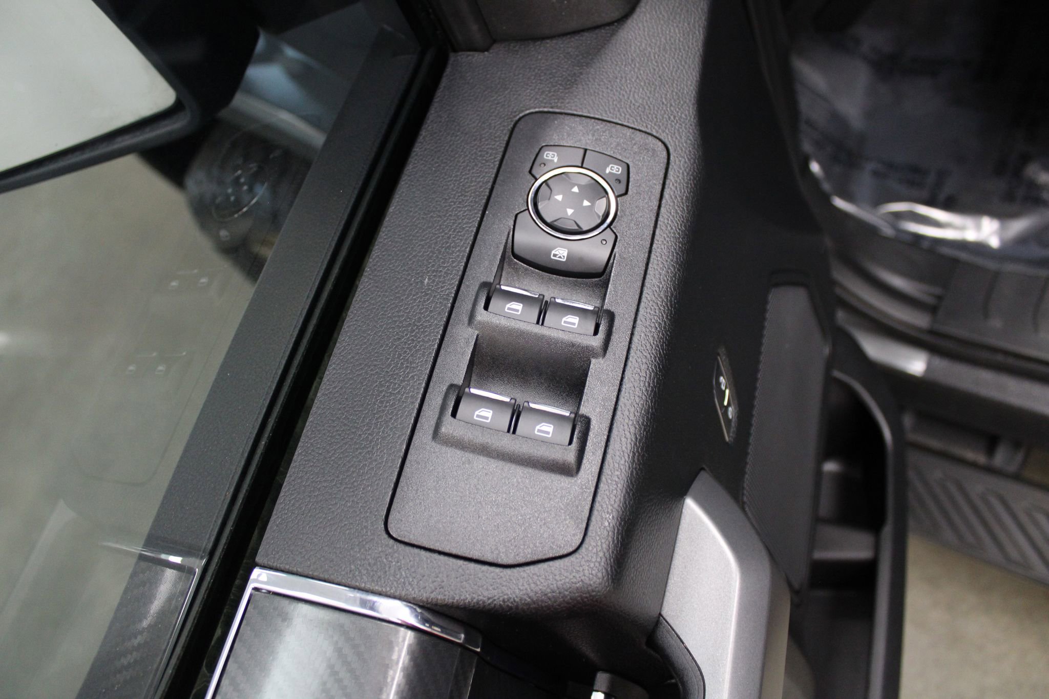 Used 2018 Ford F150 XLT w/ Equipment Group 302A Luxury image 40