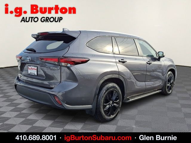 Used 2024 Toyota Highlander XLE image 6