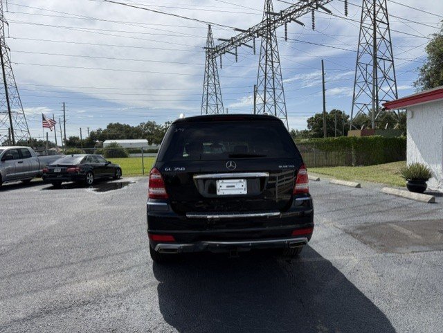Used 2010 Mercedes-Benz GL 320 BlueTEC 4MATIC image 6