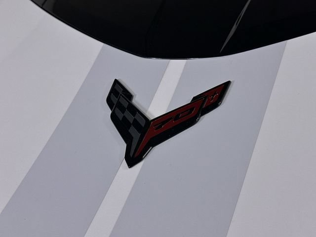 Used 2023 Chevrolet Corvette Z06 RWD image 32