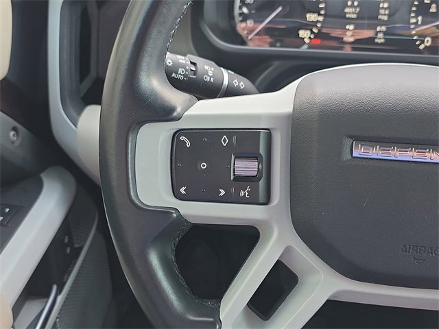 Used 2023 Land Rover Defender 130 X-Dynamic SE image 18