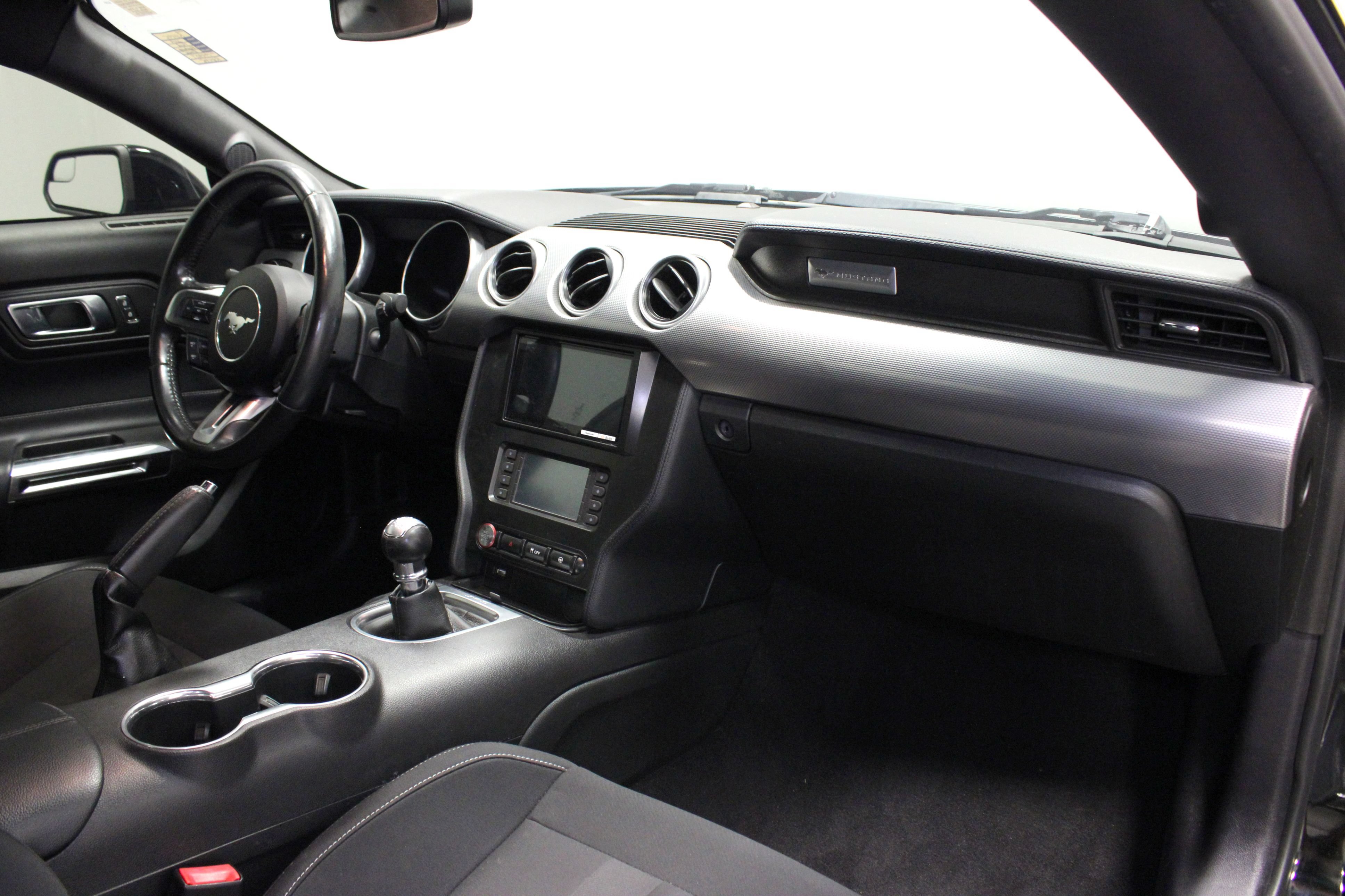 Used 2019 Ford Mustang GT RWD image 17