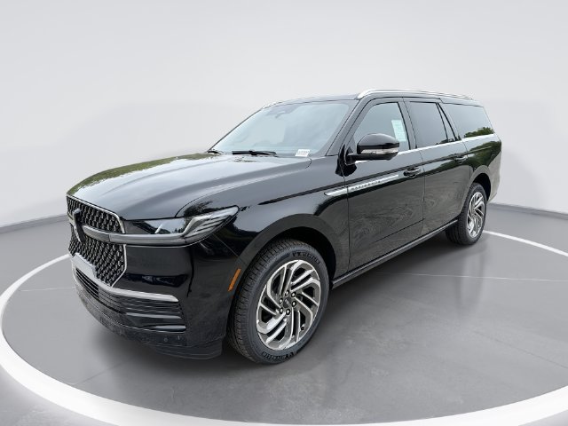 New 2026 Lincoln Navigator L Reserve AWD/4WD image 1