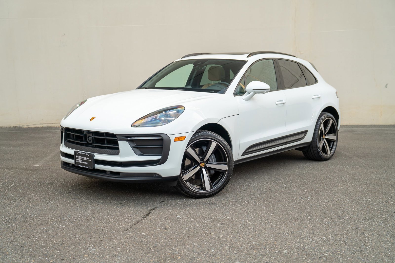 Certified 2025 Porsche Macan Turbo