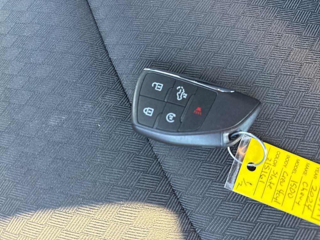 Used 2024 Chevrolet Silverado 1500 Custom image 36