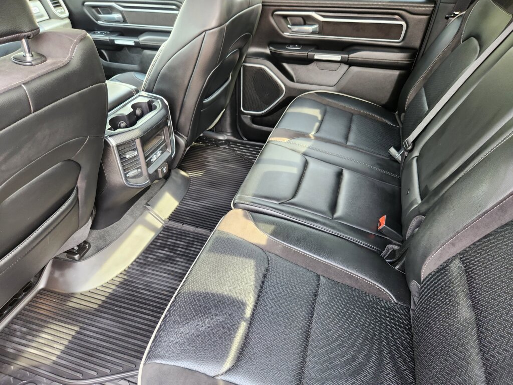 Used 2023 RAM 1500 Laramie image 9
