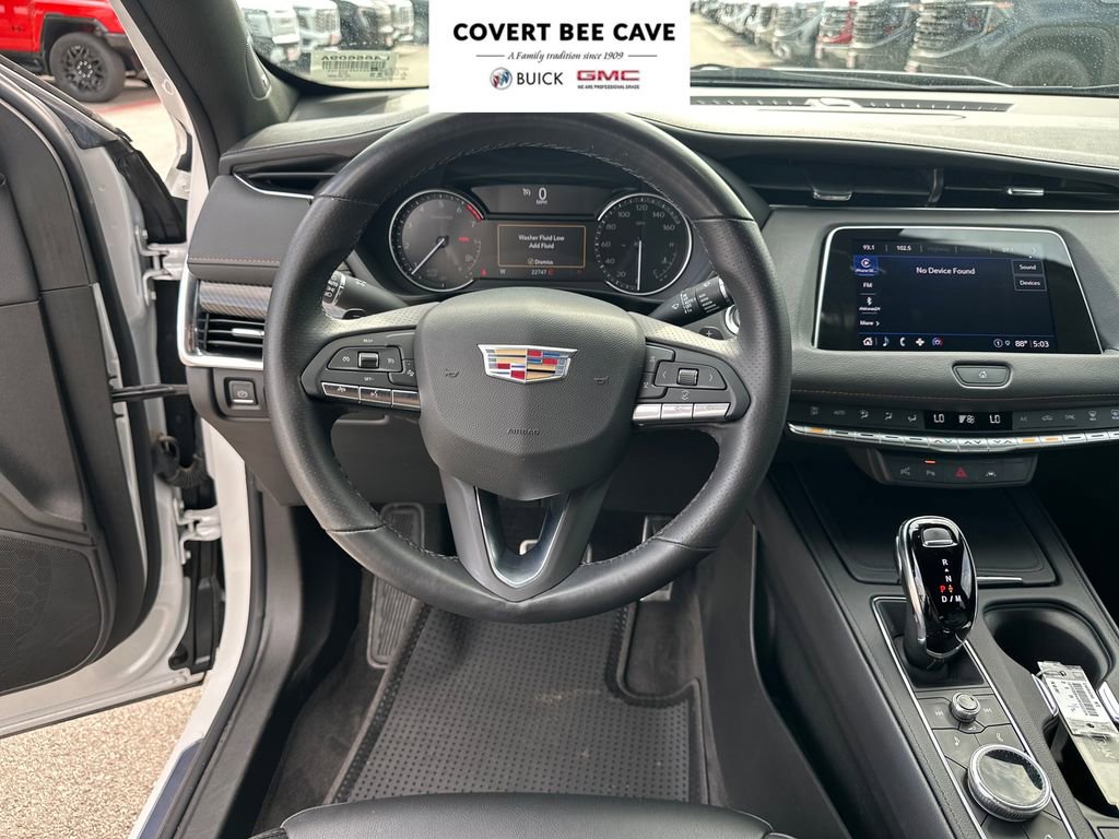 Used 2023 Cadillac XT4 Sport w/ Enhanced Visibility Package image 14