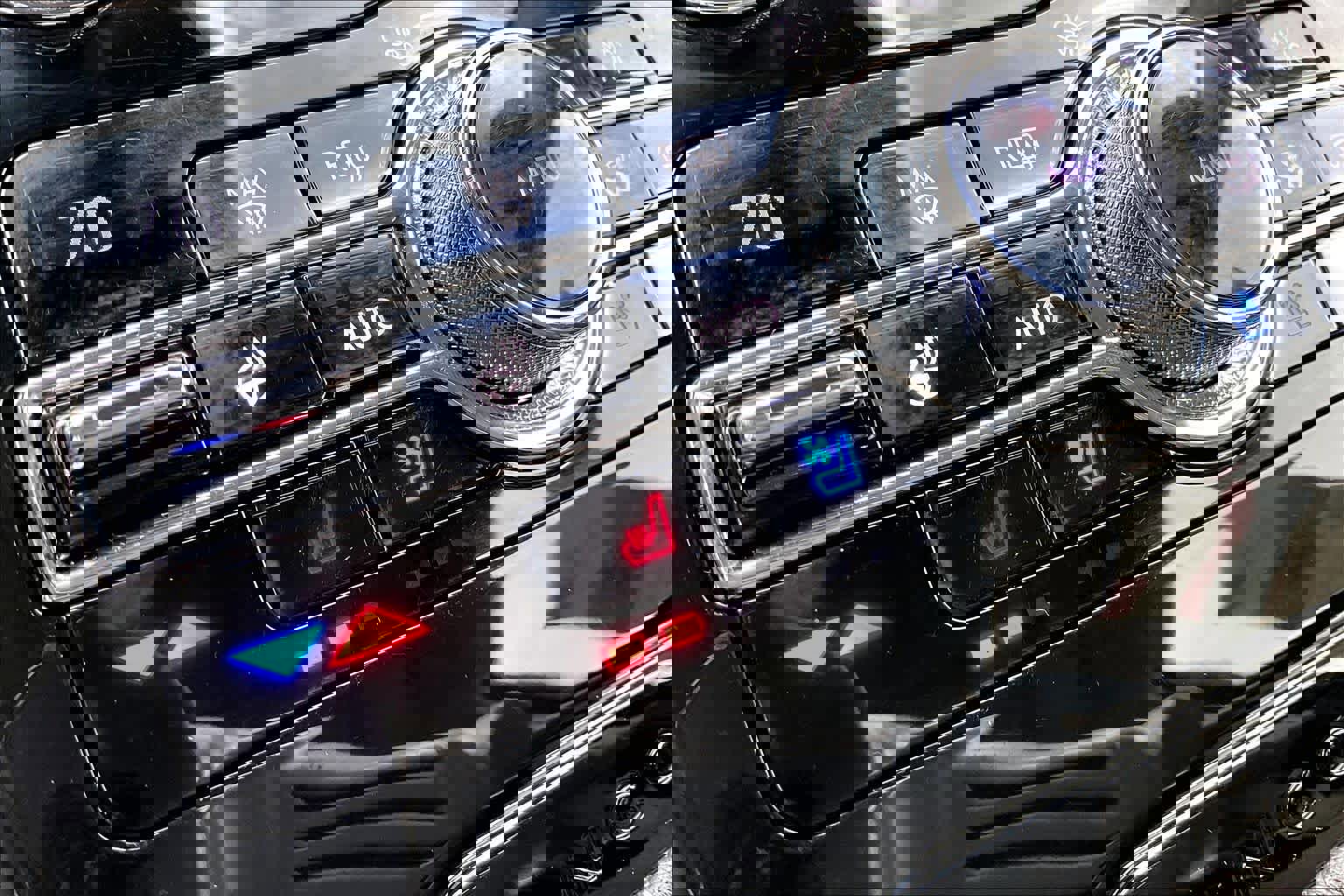 Used 2020 Lincoln Corsair Reserve w/ Equipment Group 201A image 34