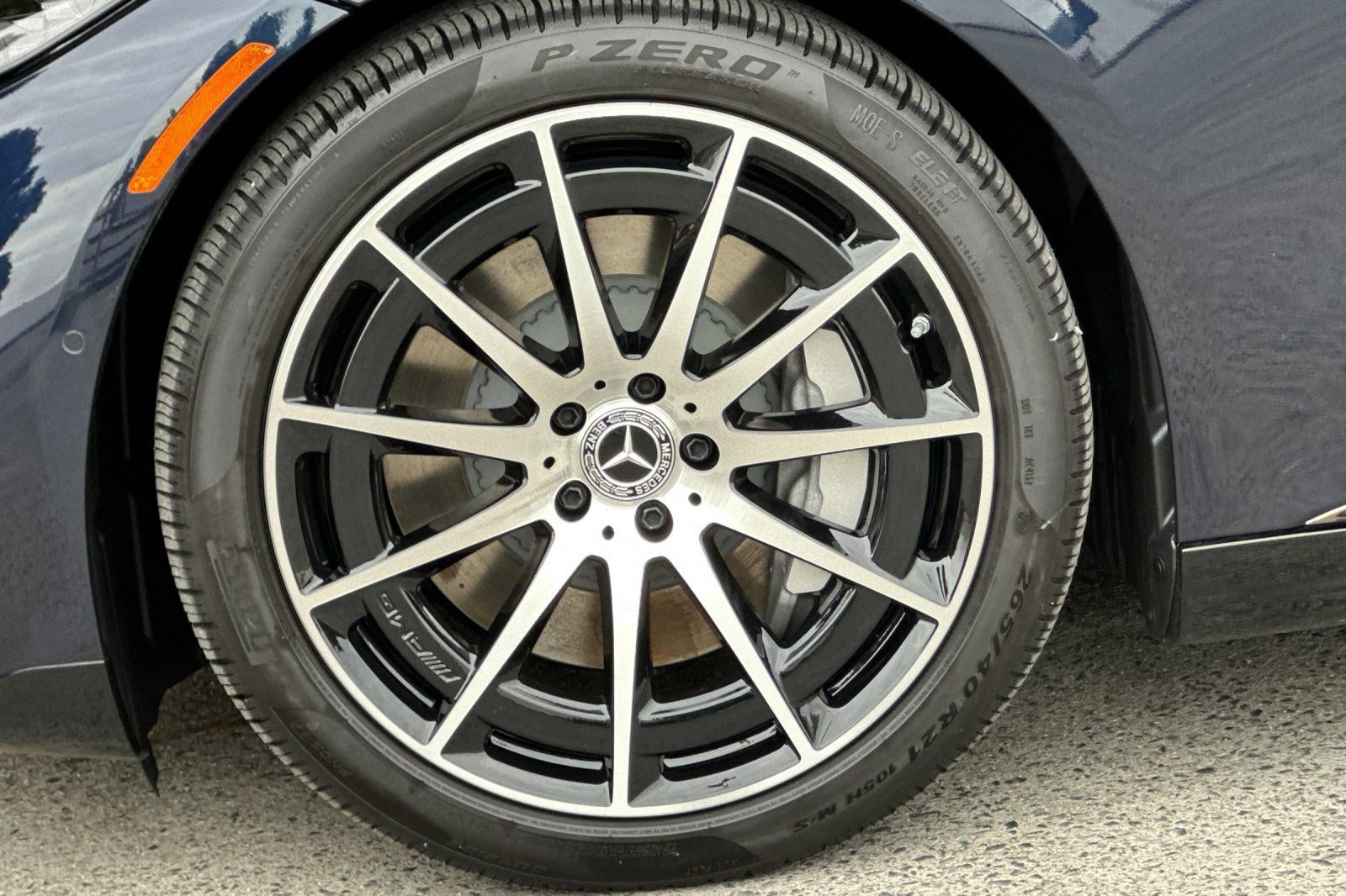 Certified 2025 Mercedes-Benz EQS 450+ 4MATIC Sedan image 38