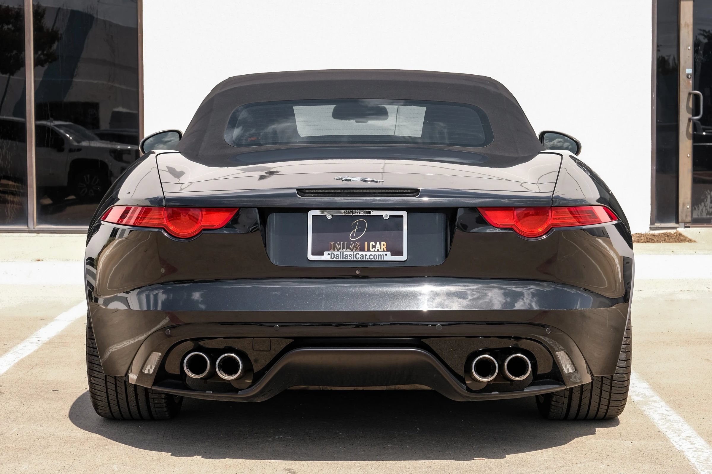 Used 2014 Jaguar F-TYPE S RWD image 10