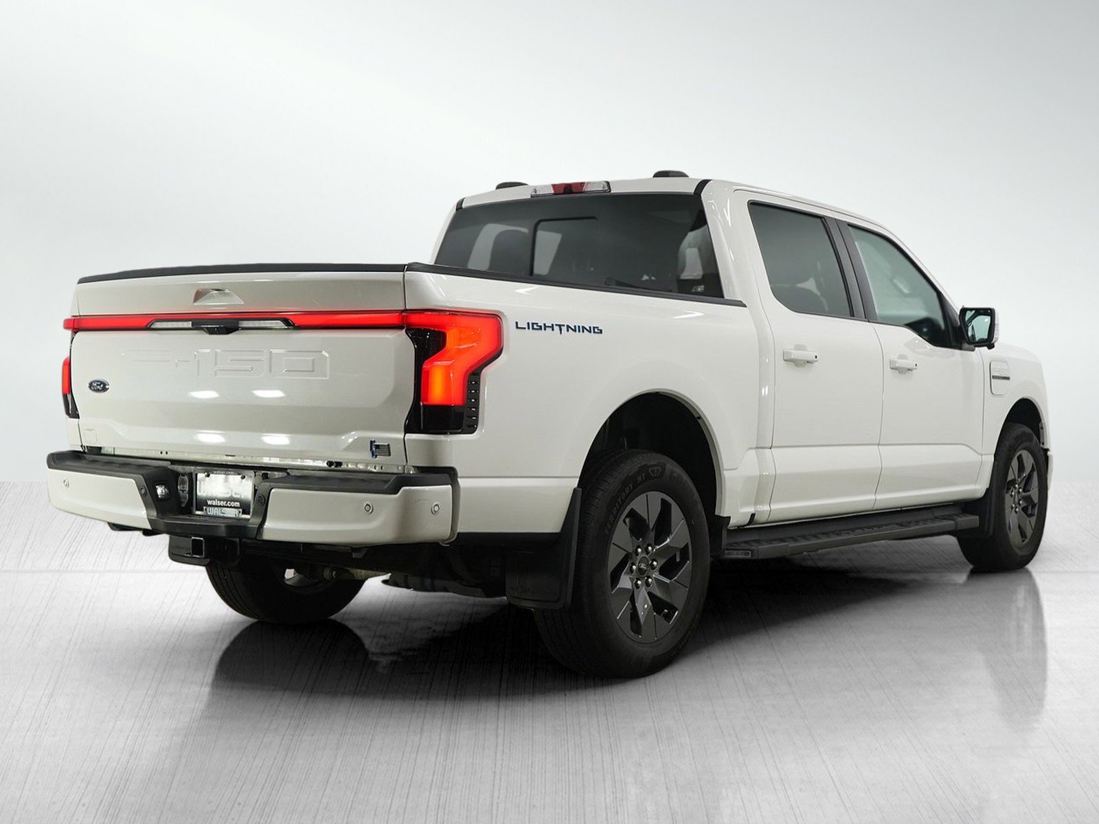 Used 2023 Ford F150 Lightning Lariat w/ Equipment Group 511A High AWD/4WD image 5