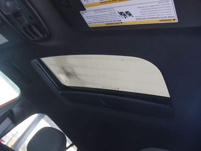 New 2026 Chevrolet Trax RS w/ Sunroof Package image 3