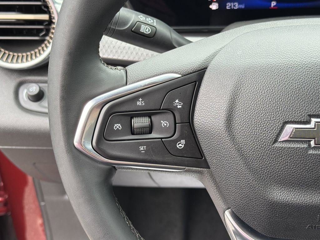 Used 2024 Chevrolet Trax ACTIV w/ Driver Confidence Package image 26