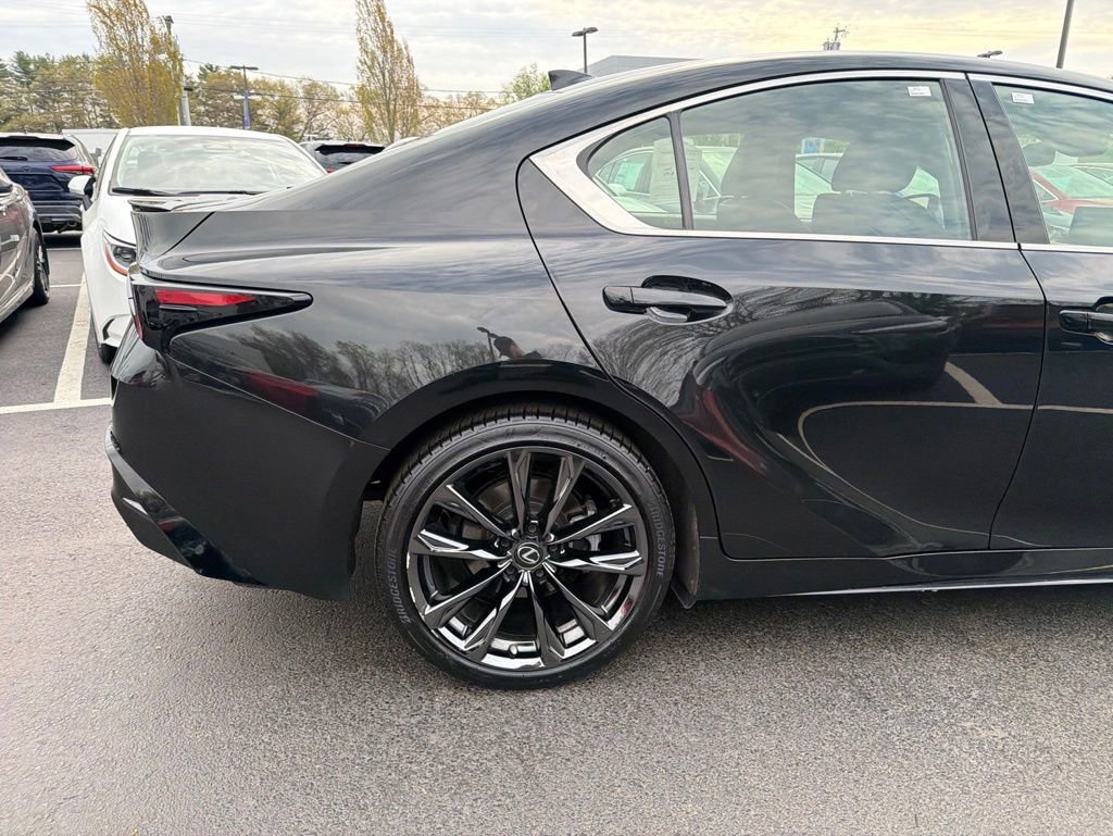 Used 2022 Lexus IS 350 F Sport w/ Memory Package AWD/4WD image 4