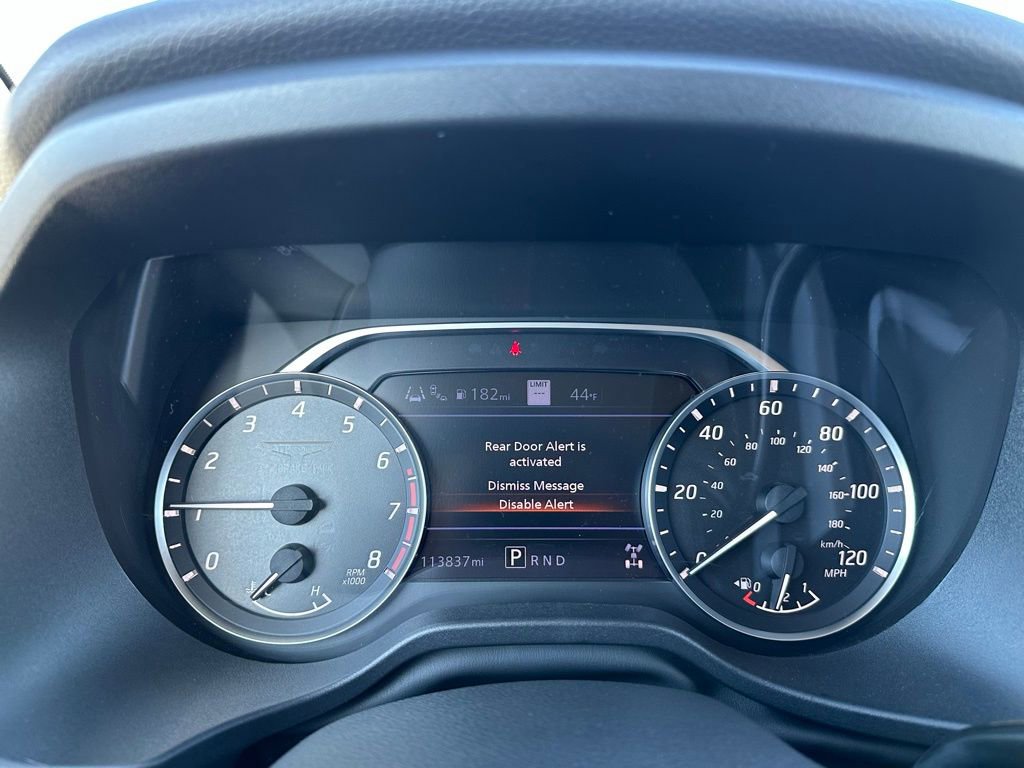 Used 2020 Nissan Titan SV w/ SV Convenience Package image 17