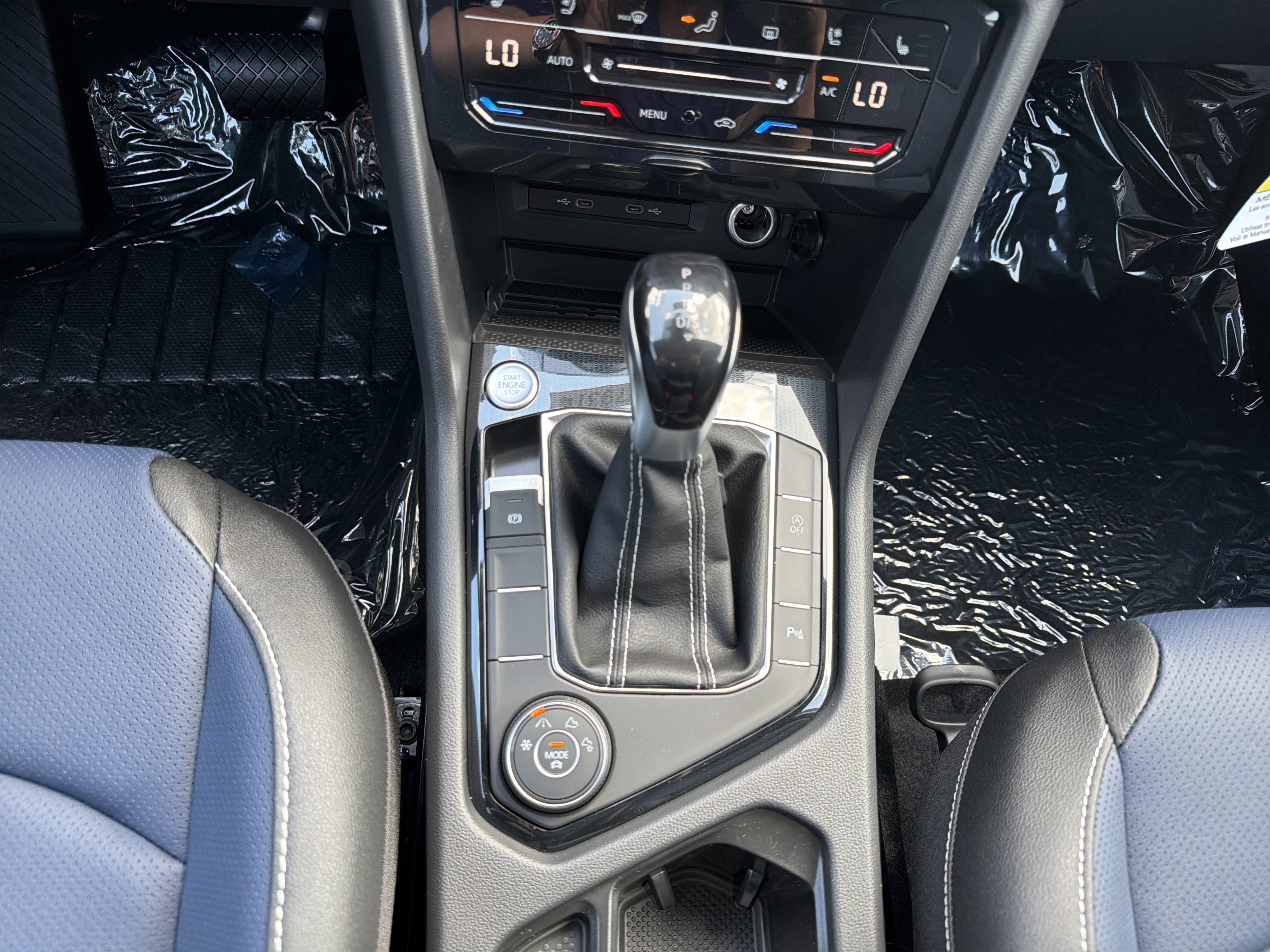 New 2026 Volkswagen Taos SEL AWD/4WD image 21