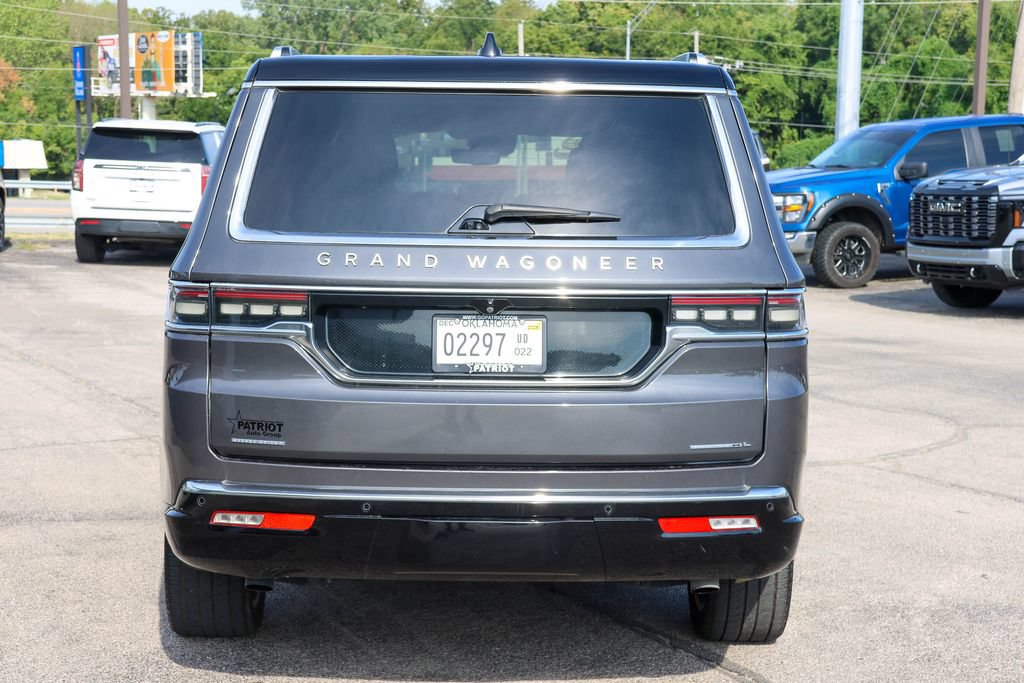 Used 2023 Jeep Grand Wagoneer L Series II AWD/4WD image 4