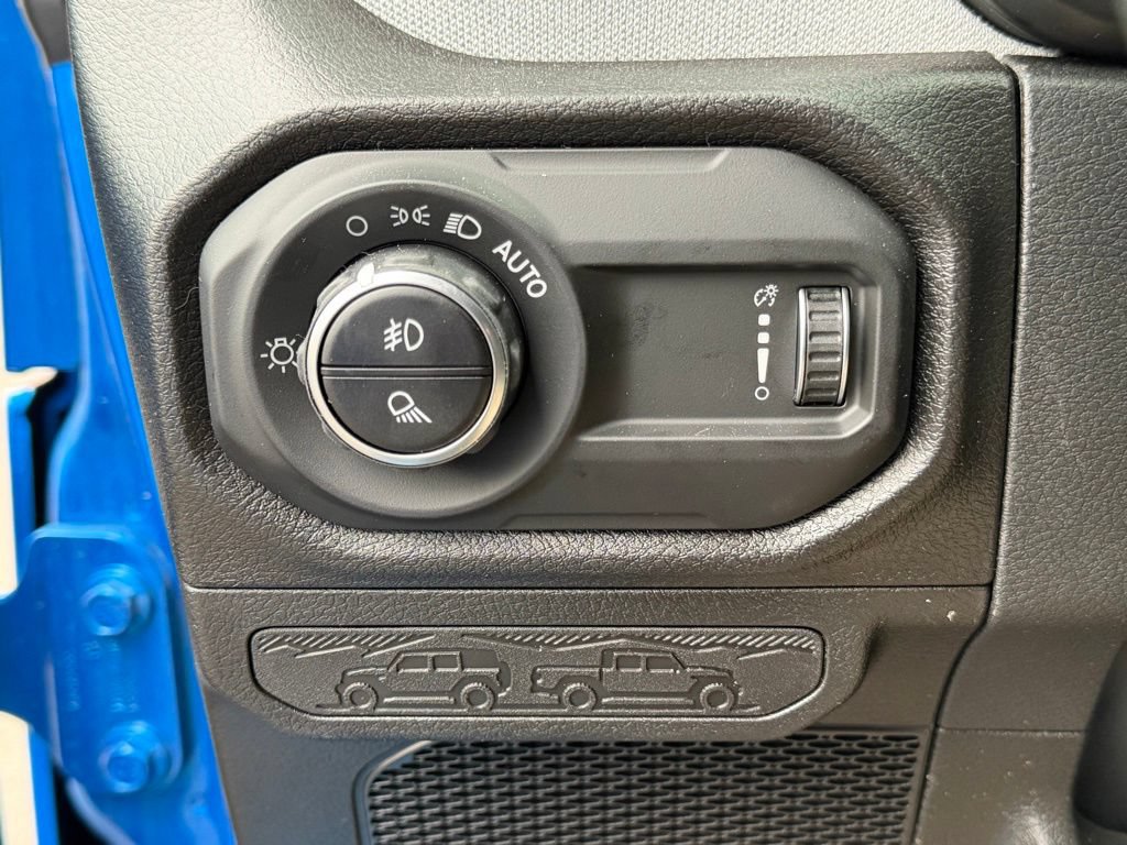 New 2026 Jeep Gladiator Sport AWD/4WD image 23