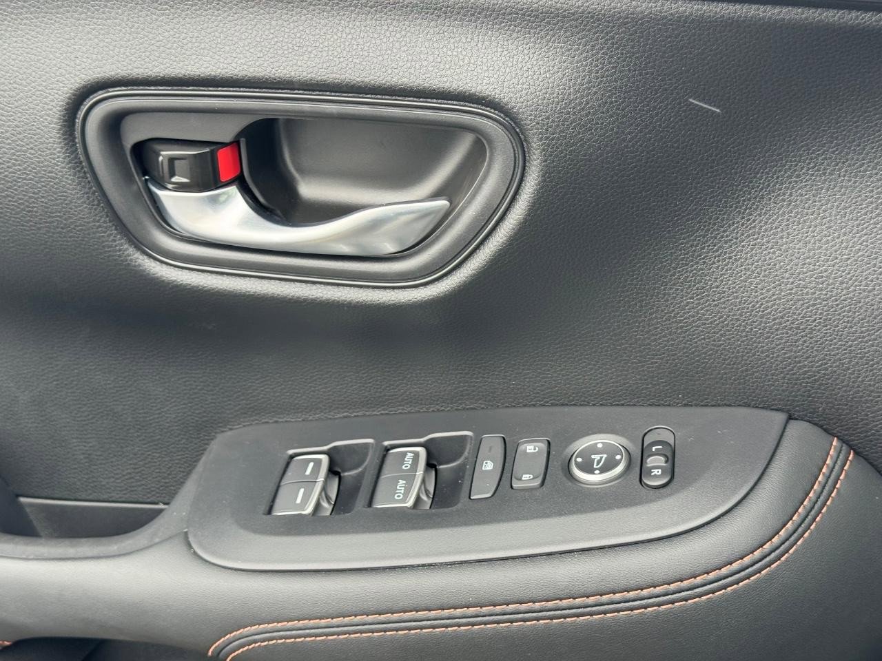 Certified 2026 Honda HR-V Sport image 24