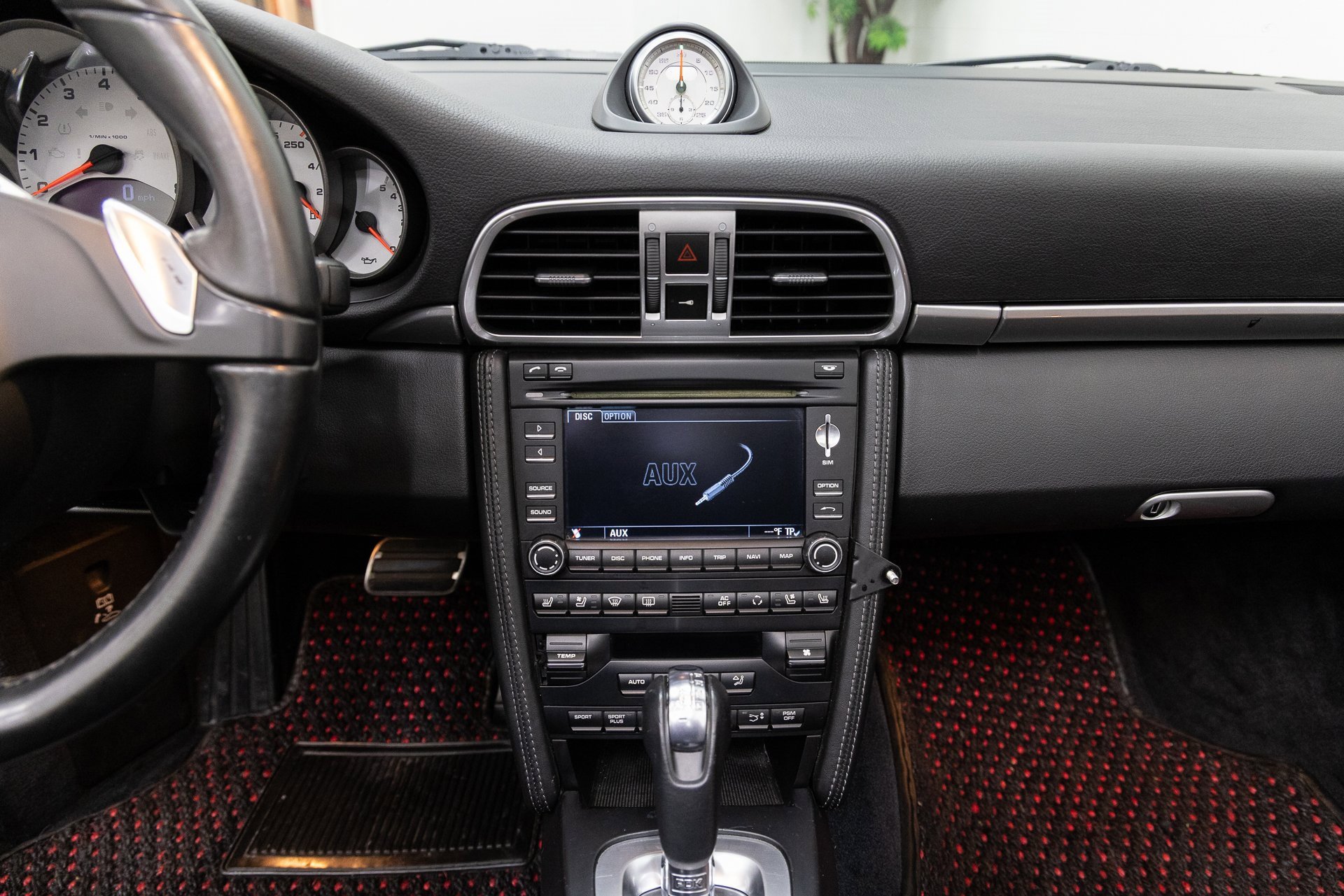 Used 2011 Porsche 911 Carrera 4S image 16