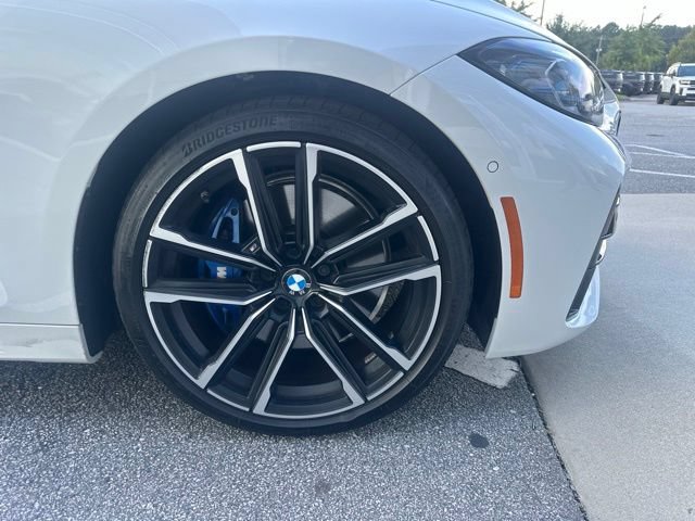 Used 2022 BMW M440i Convertible RWD image 2