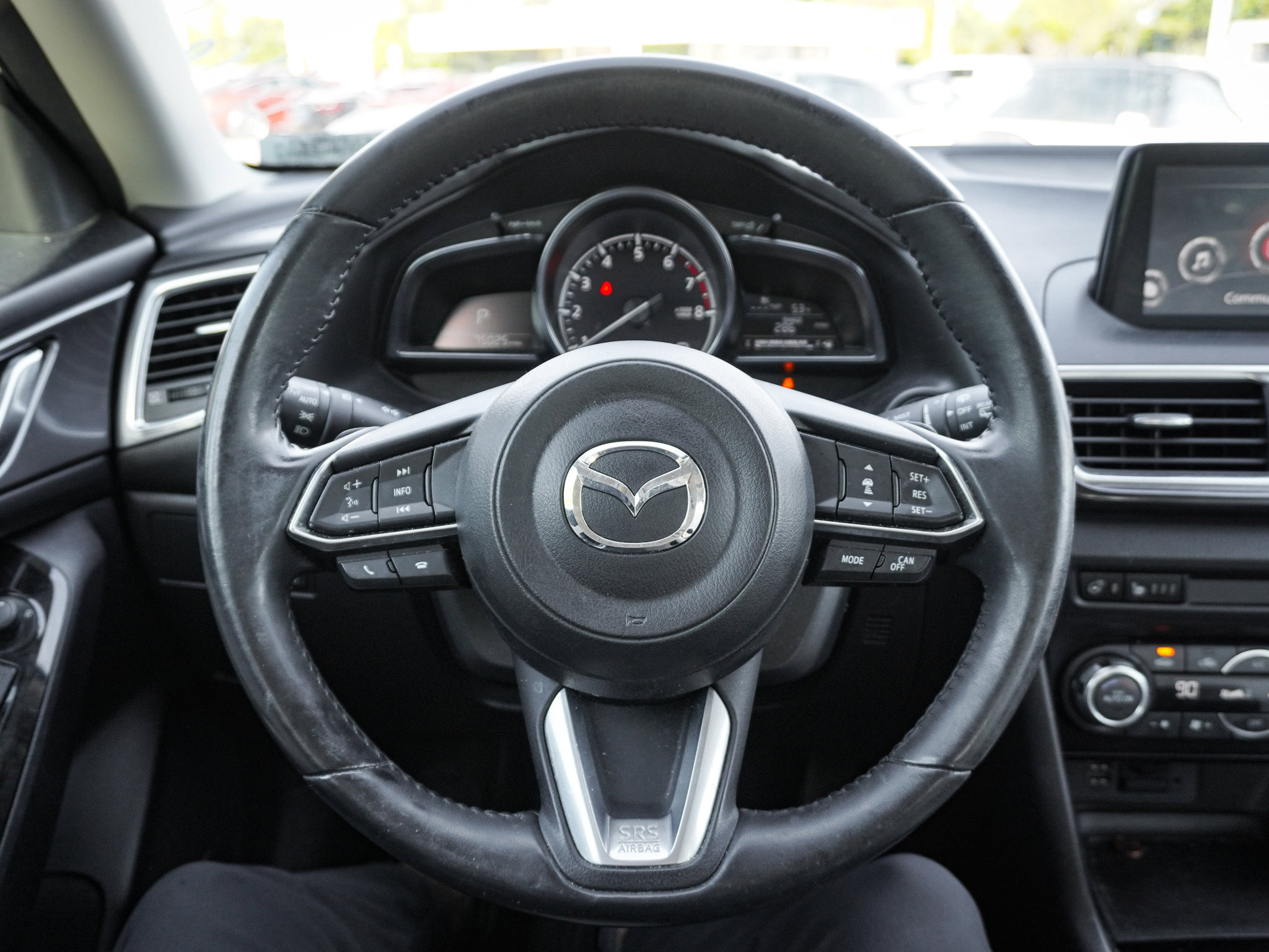 Used 2018 MAZDA MAZDA3 Grand Touring w/ Premium Equipment Package image 17