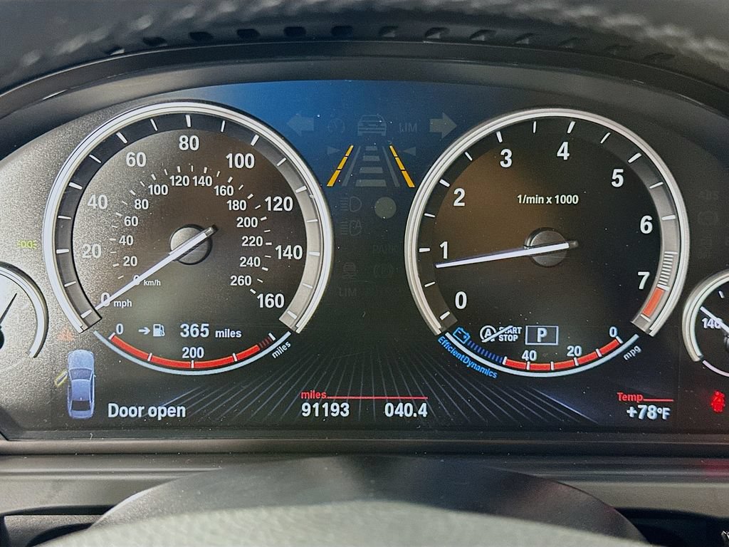 Used 2013 BMW 750Li RWD image 12