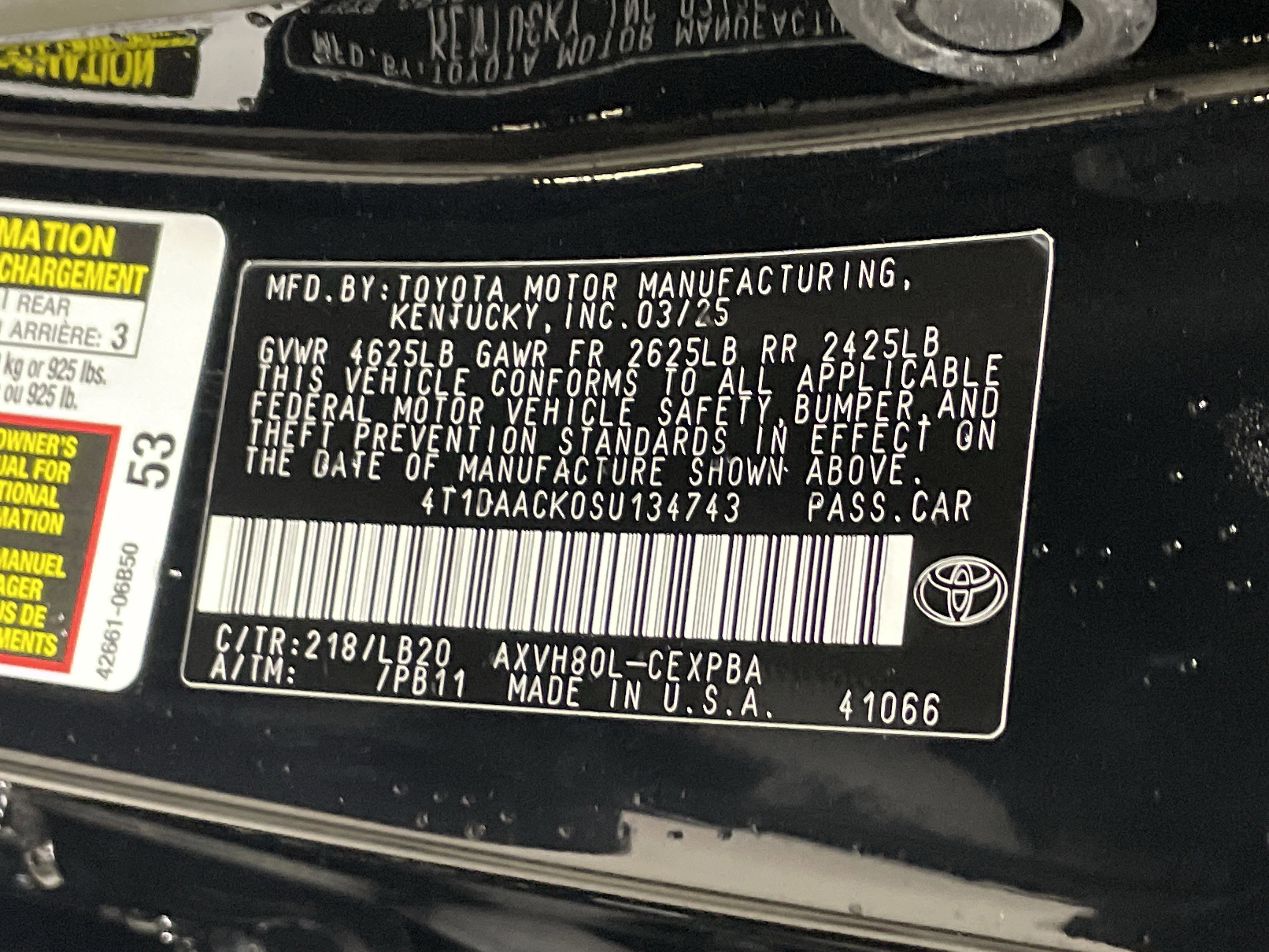 Used 2025 Toyota Camry XSE w/ Premium Package image 36