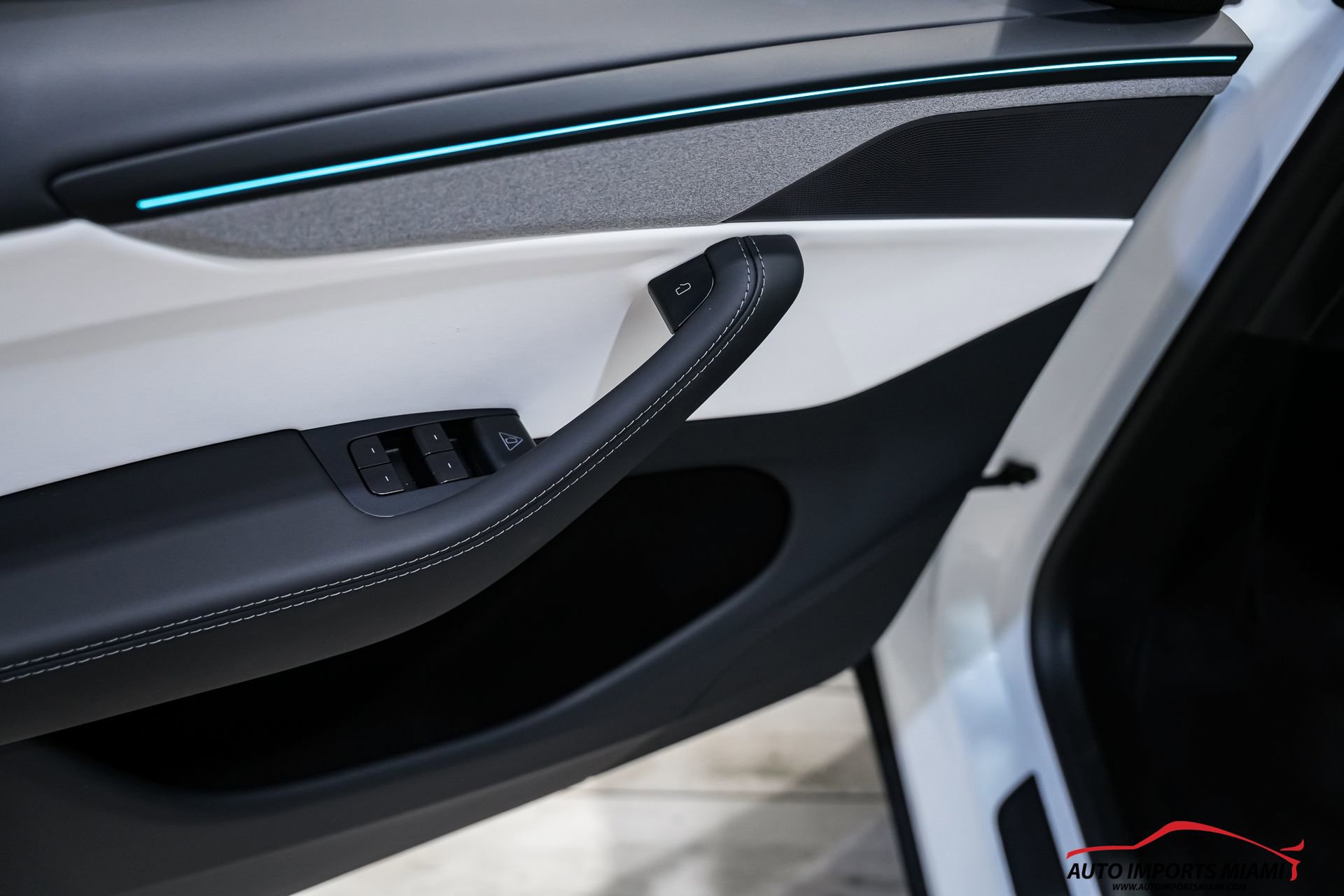 Used 2026 Tesla Model Y Long Range RWD image 39