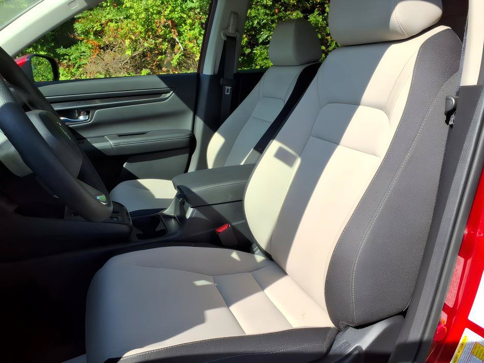 Used 2026 Honda CR-V LX image 13