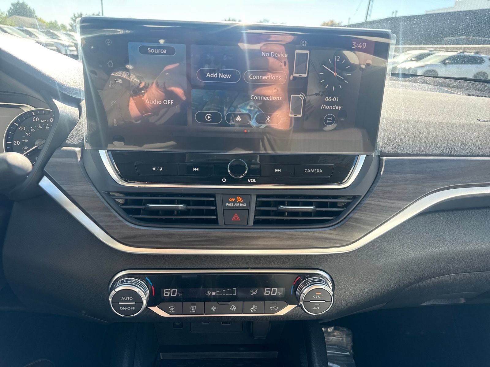 New 2026 Nissan Altima 2.5 SV w/ SV Special Edition Package FWD image 19