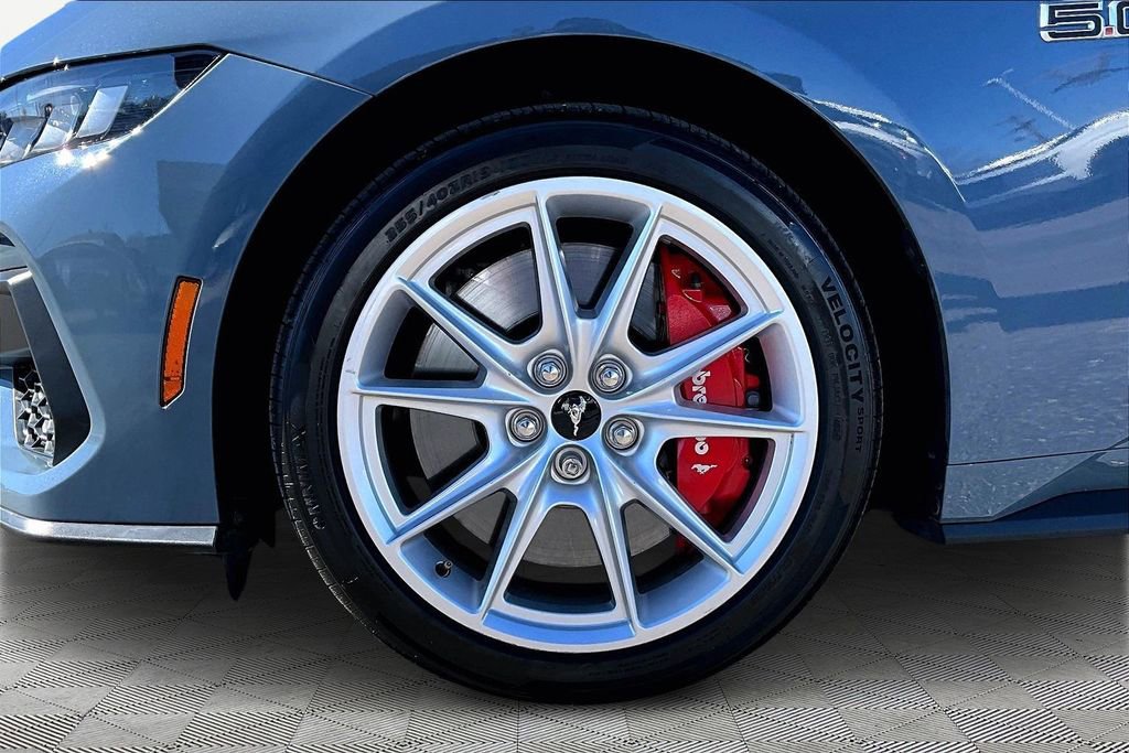 Used 2024 Ford Mustang GT Premium image 9