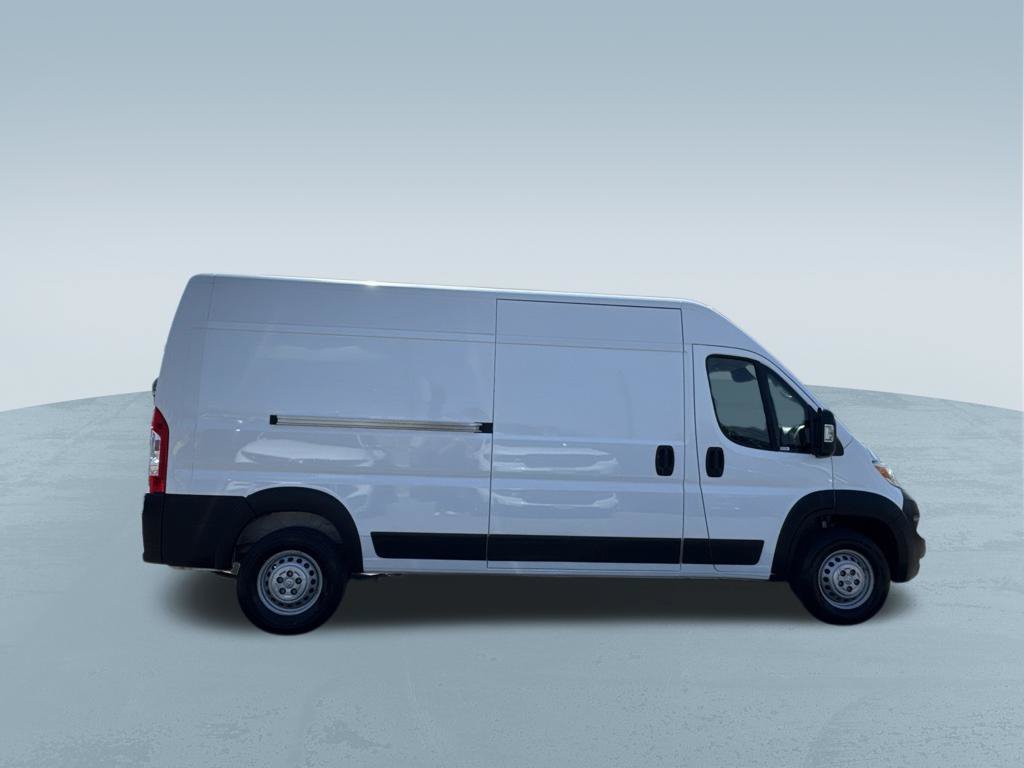 Used 2025 RAM ProMaster 2500 w/ Convenience Group FWD image 9