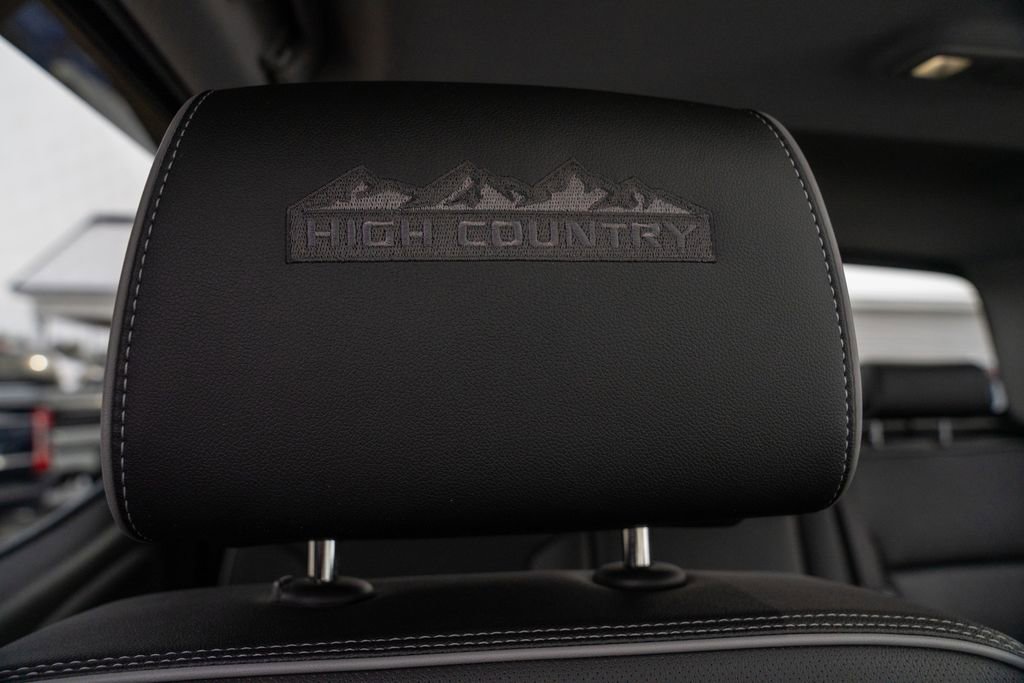 Used 2019 Chevrolet Silverado 2500 High Country w/ Duramax Plus Package image 14