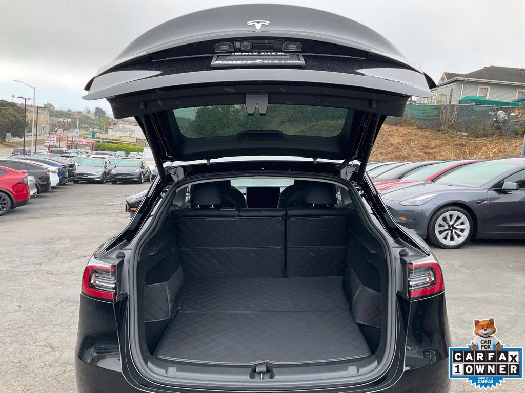 Used 2023 Tesla Model Y Long Range AWD/4WD image 10