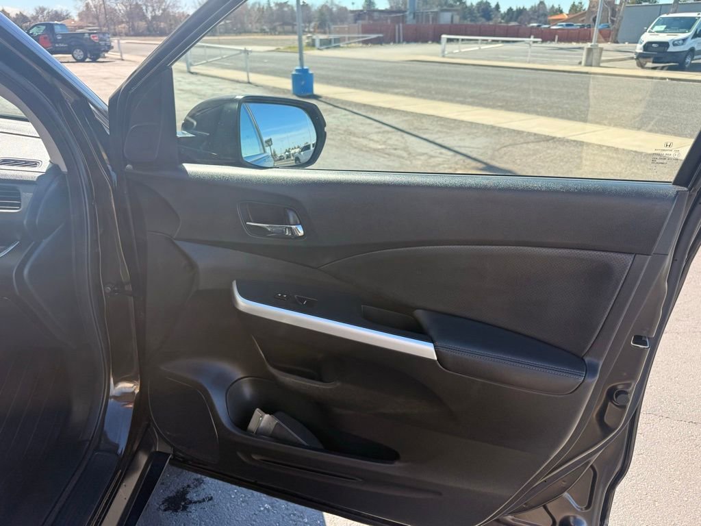 Used 2016 Honda CR-V Touring image 14