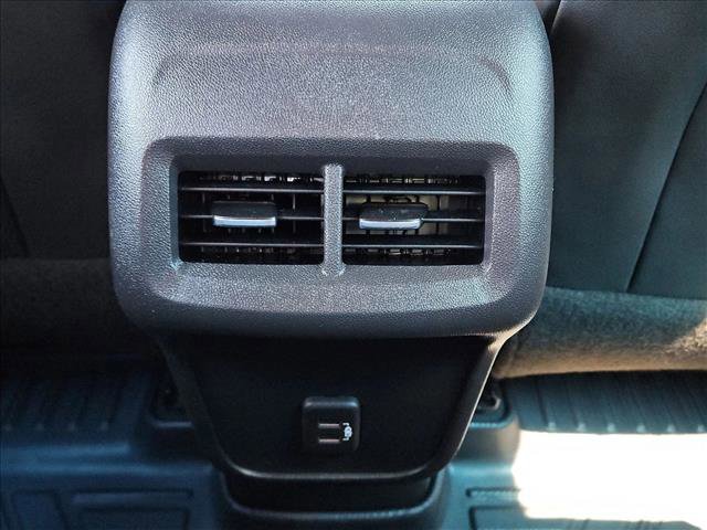 Used 2022 Chevrolet Equinox RS FWD image 16