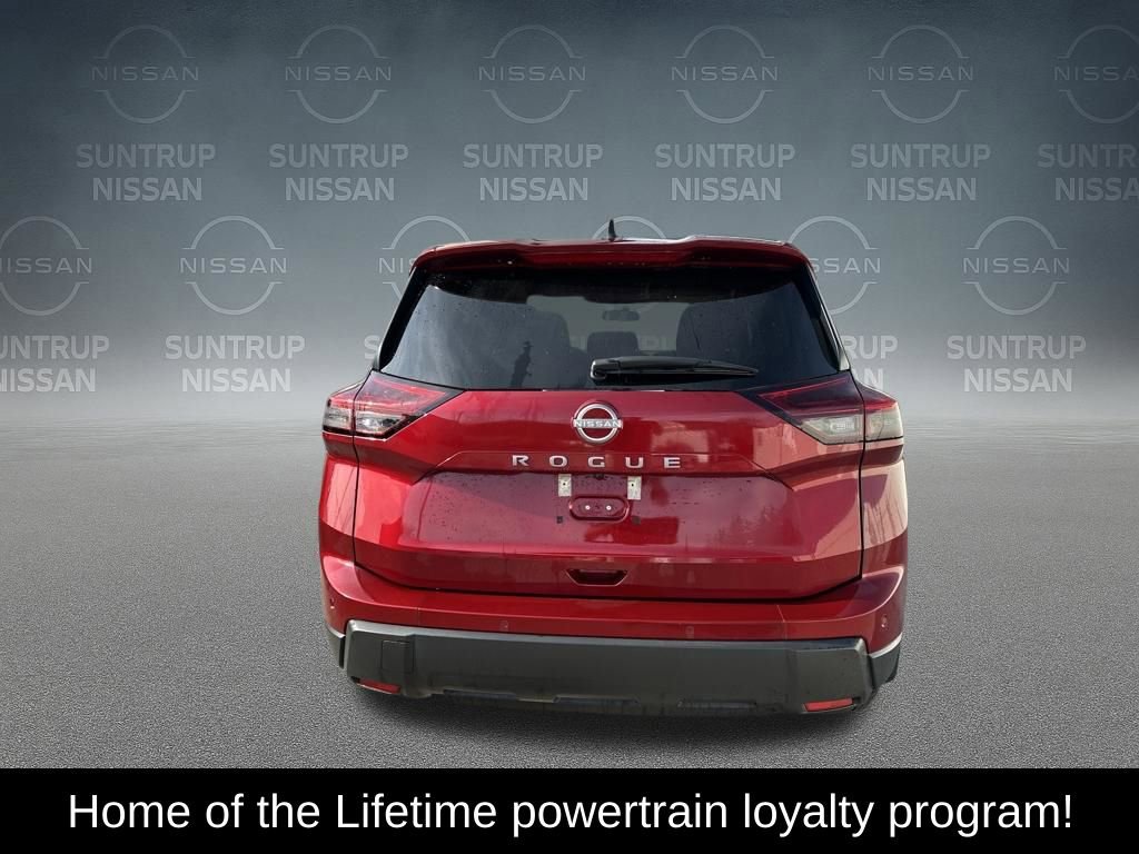 Used 2025 Nissan Rogue S image 5