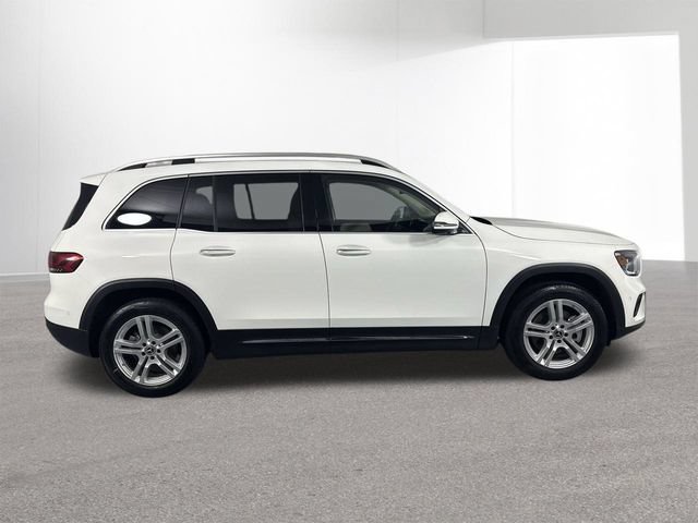 Used 2022 Mercedes-Benz GLB 250 4MATIC image 35